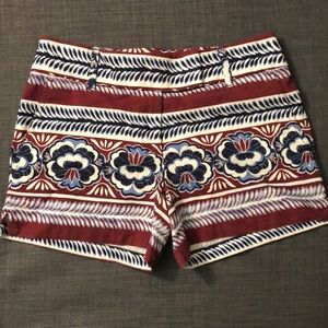 Loft 00 navy, blue, white & maroon floral shorts